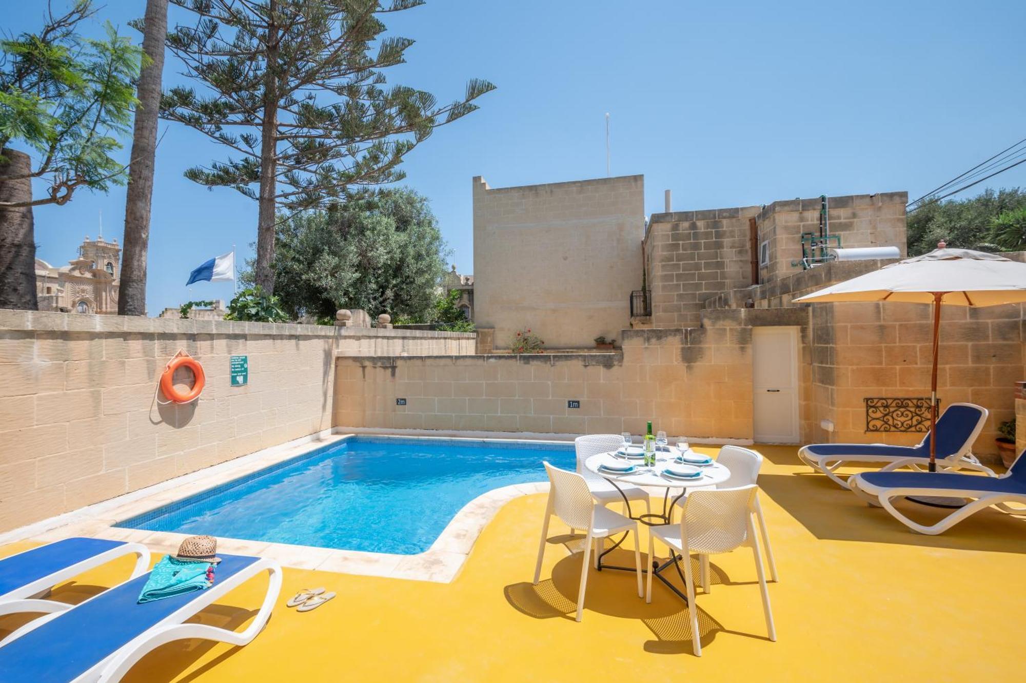 Dar Ta' Betta Farmhouse With Private Pool Għarb Eksteriør billede