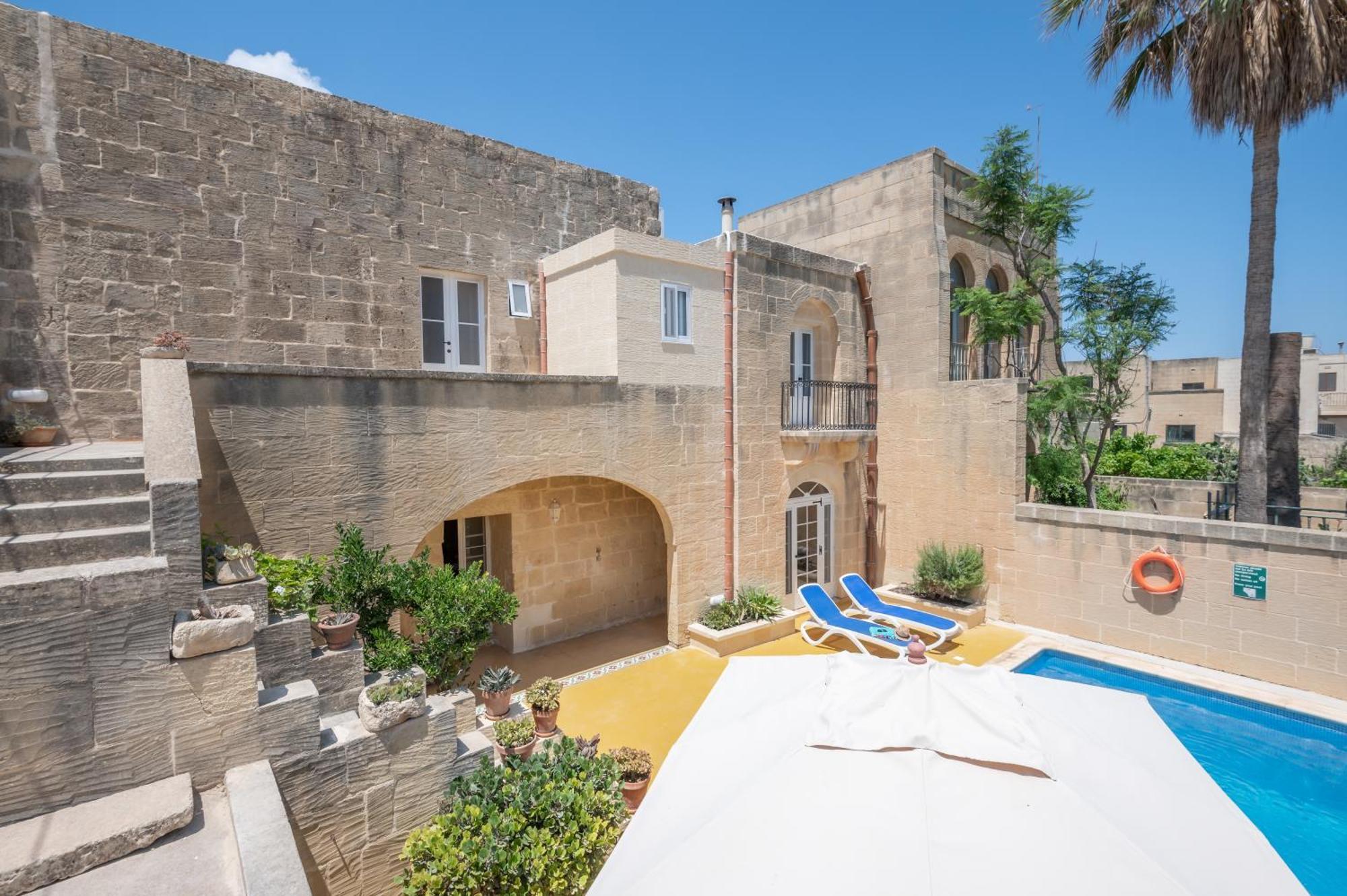 Dar Ta' Betta Farmhouse With Private Pool Għarb Eksteriør billede